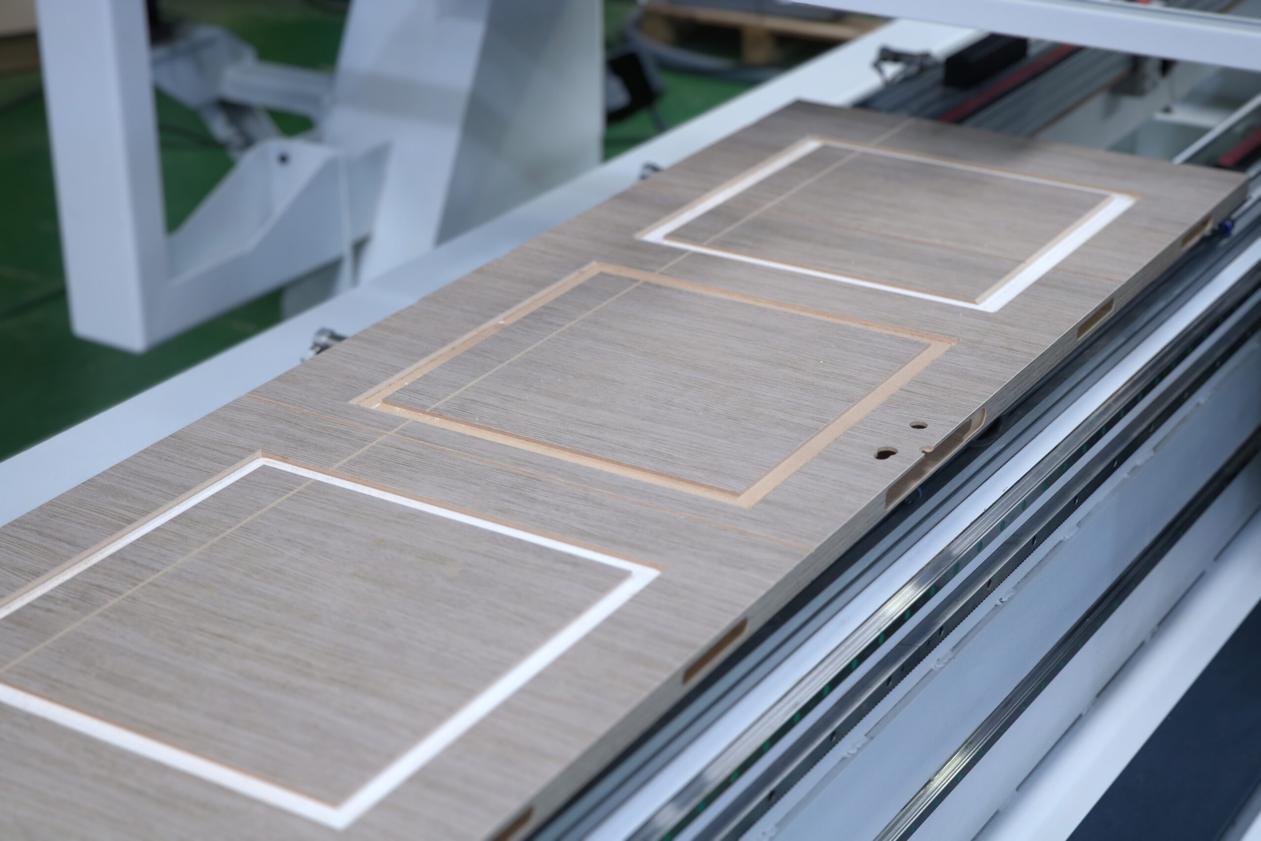 De la madera al producto terminado: maquinaria para optimizar cada fase de producción