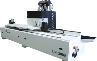 Fresadora de puertas UNI 3000: mecanizado CNC versátil para puertas y marcos